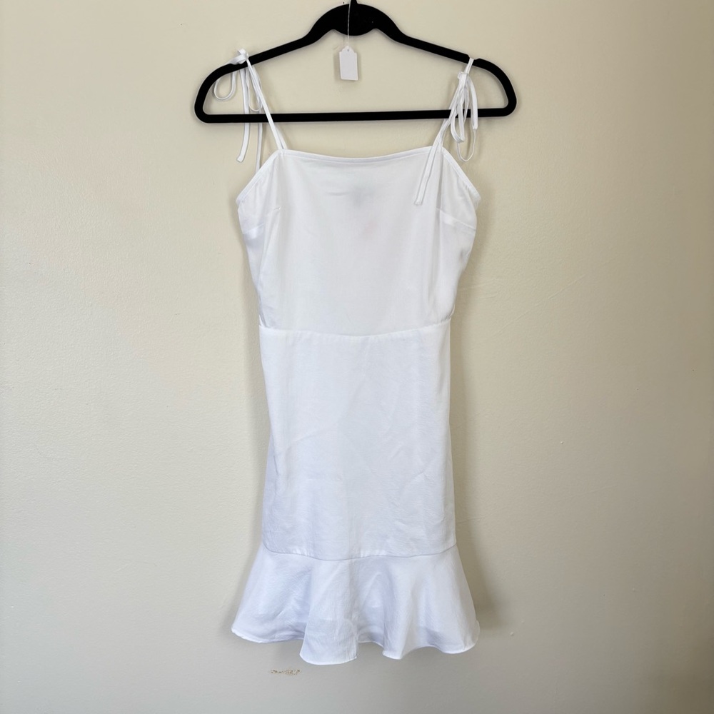 Express White Polyester Garment - image 1